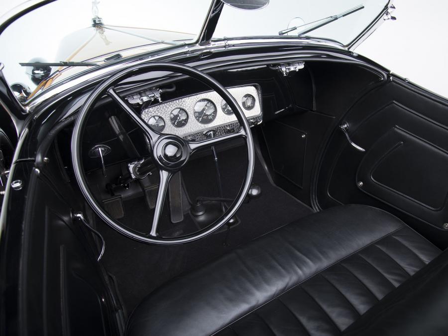 Торпедо Auburn 12-160A Custom Dual Ratio Speedster 1932 года  (фото 21 из 24)